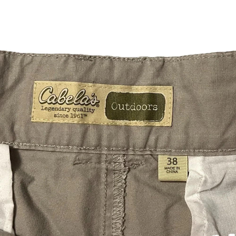 Cabela's Convertible Cargo Pants -‎ Men's Size 38 - Missing Button
